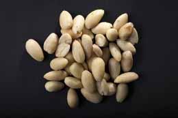 Amandes emondees blanches 1 kg