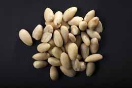 Amandes emondees blanches 1 kg