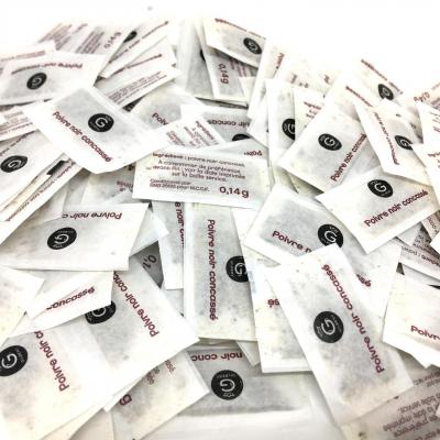 Petit sachet dose de poivre gris moulu 0.14g Poivre gris moulu idéal pour  vos sauces, plats, salades etc